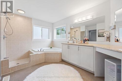 50 Tudor Crescent, Barrie, ON - Indoor Photo Showing Bathroom