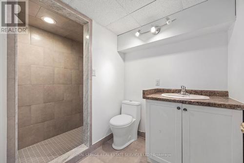 50 Tudor Crescent, Barrie, ON - Indoor Photo Showing Bathroom