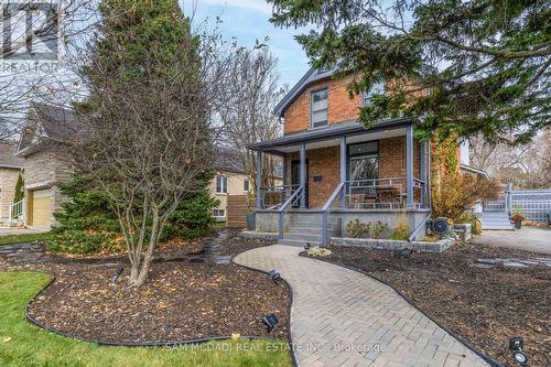 1225 Simcoe Street S, Oshawa, ON - Outdoor