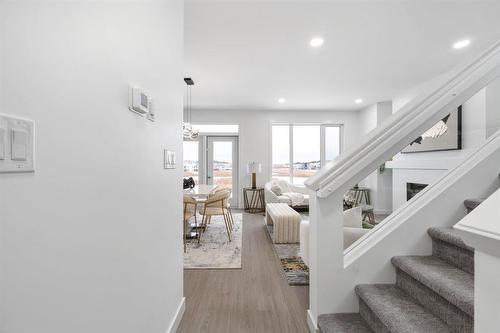 71 Bridgehampton Bay, Winnipeg, MB - Indoor