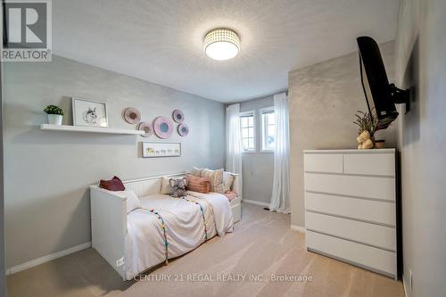 81 Tallships Drive, Whitby, ON - Indoor Photo Showing Bedroom