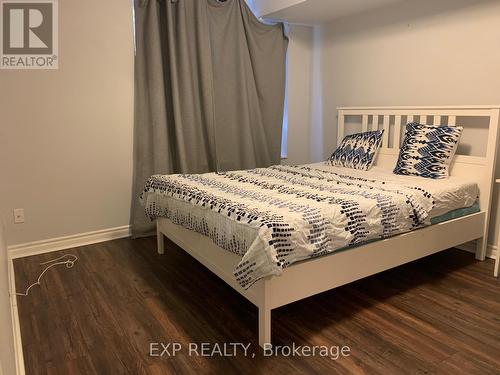 616 - 3880 Duke Of York Boulevard, Mississauga, ON - Indoor Photo Showing Bedroom