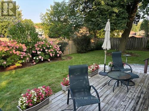 120 Leland Road, London, ON - Outdoor With Deck Patio Veranda With Backyard