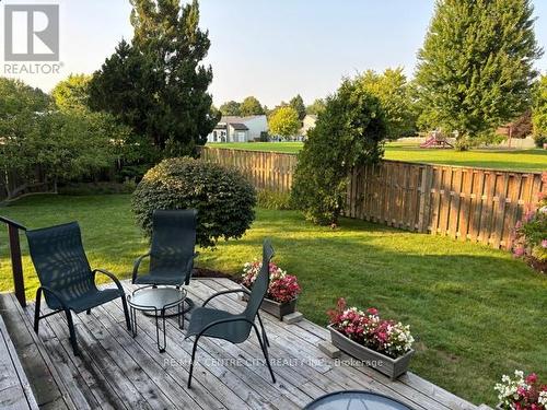 120 Leland Road, London, ON - Outdoor With Deck Patio Veranda With Backyard