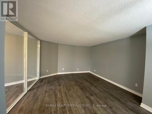 206 - 3695 Kaneff Crescent, Mississauga, ON - Indoor Photo Showing Other Room