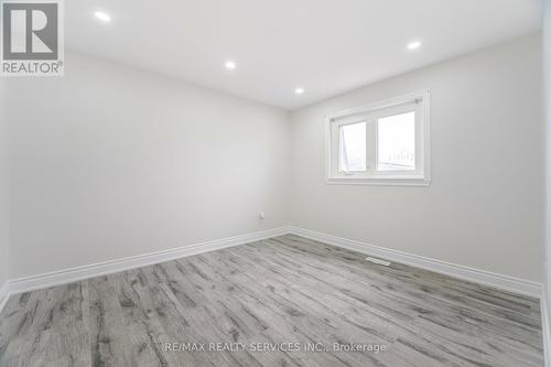 41 Town House Crescent, Brampton, ON - Indoor Photo Showing Other Room