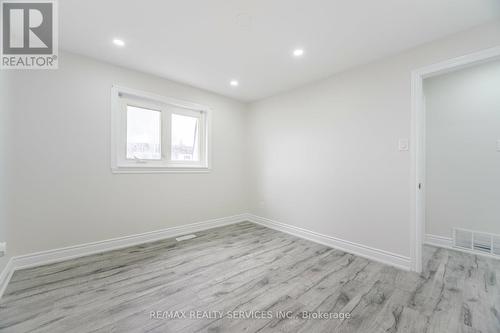 41 Town House Crescent, Brampton, ON - Indoor Photo Showing Other Room