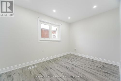 41 Town House Crescent, Brampton, ON - Indoor Photo Showing Other Room