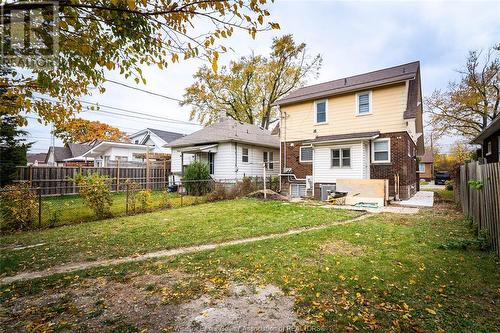 1748 Hall Avenue, Windsor, ON - Outdoor