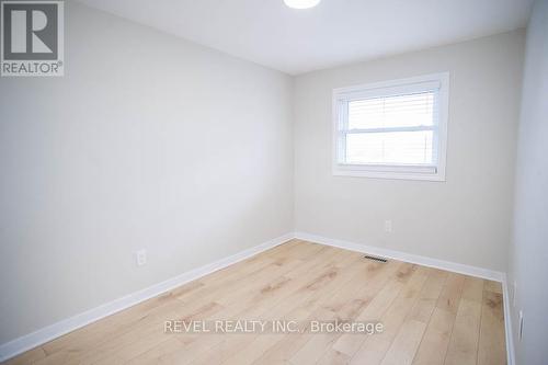 46 Enfield Crescent, Brantford, ON - Indoor Photo Showing Other Room