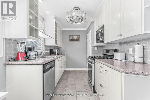 36 Fawell Avenue, St. Catharines, ON - Indoor Photo Showing Kitchen