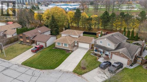 125 Conestoga Drive, Sarnia, ON 