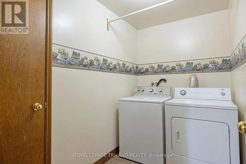 21217 Taits Road, Southwest Middlesex, ON - Indoor Photo Showing Laundry Room