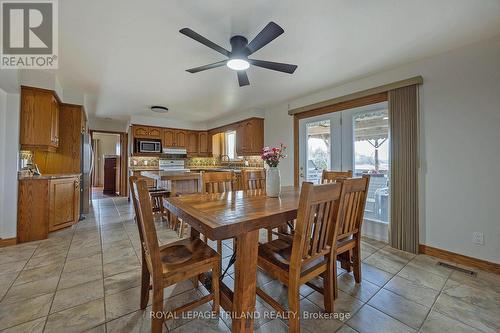 21217 Taits Road, Southwest Middlesex, ON - Indoor Photo Showing Dining Room