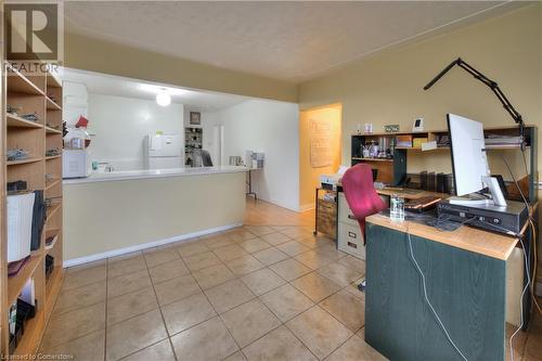 Office with light tile patterned floors - 524 Krug Street, Kitchener, ON - Indoor