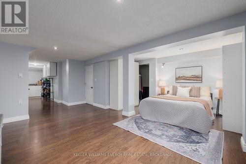 15 - 350 Camelot Court, Oshawa (Eastdale), ON - Indoor Photo Showing Bedroom