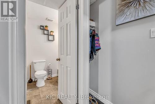 19 - 233 Innisfil Street, Barrie, ON - Indoor Photo Showing Bathroom