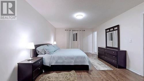 5290 Brookwood Court, Mississauga, ON - Indoor Photo Showing Bedroom