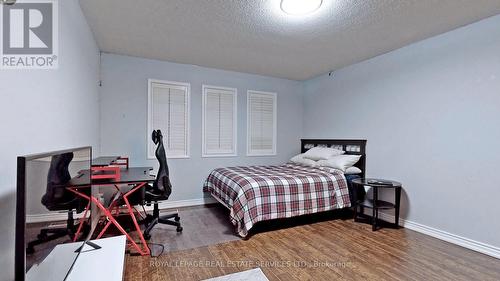 5290 Brookwood Court, Mississauga, ON - Indoor Photo Showing Bedroom