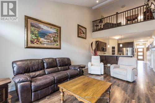 82 Covington Crescent, Belleville, ON - Indoor Photo Showing Living Room