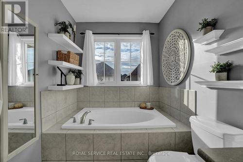 24 Ray Richards Street, Clarington (Bowmanville), ON - Indoor Photo Showing Bathroom