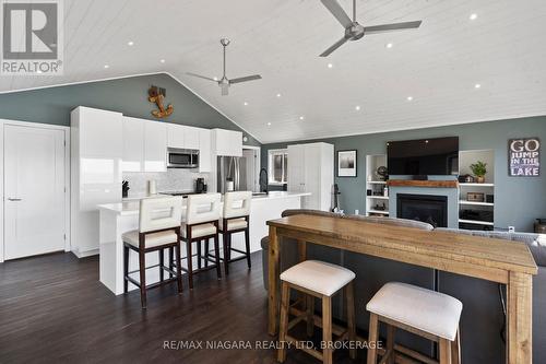 10959 Lakeshore Road, Wainfleet (880 - Lakeshore), ON - Indoor Photo Showing Kitchen With Fireplace