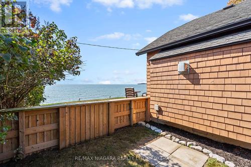 10959 Lakeshore Road, Wainfleet (880 - Lakeshore), ON - Outdoor With Body Of Water