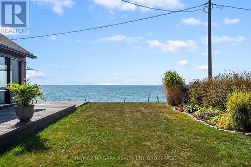 10959 Lakeshore Road, Wainfleet (880 - Lakeshore), ON - Outdoor With Body Of Water With View