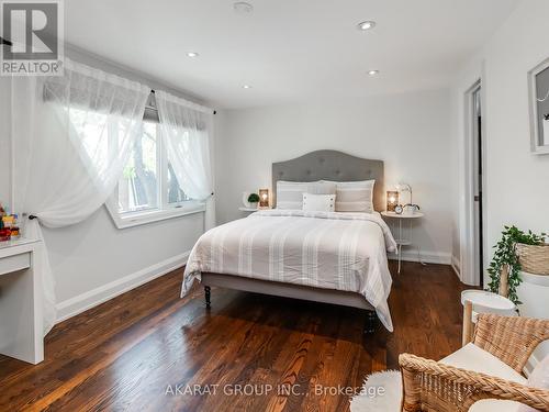 25 Flaming Rose Way, Toronto, ON - Indoor Photo Showing Bedroom