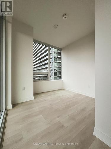 2102S - 127 Broadway Avenue, Toronto, ON - Indoor Photo Showing Other Room