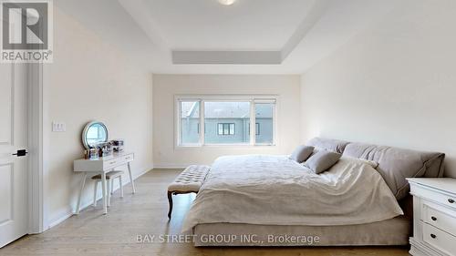 97 Halldorson Avenue, Aurora, ON - Indoor Photo Showing Bedroom