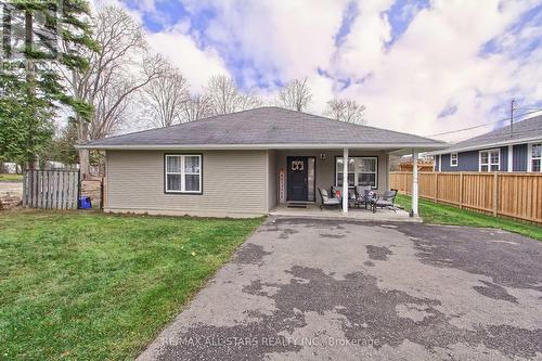 27112 Kennedy Road, Georgina, ON - Outdoor