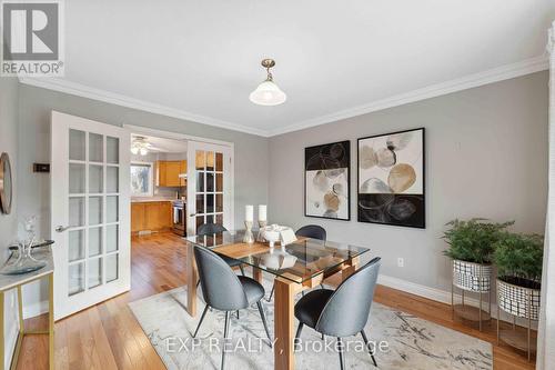 34 Willow Gardens Crescent, Ottawa, ON - Indoor Photo Showing Dining Room