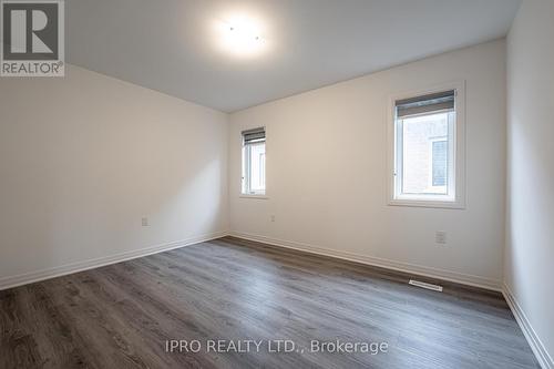 120 West Oak Trail, Barrie, ON - Indoor Photo Showing Other Room