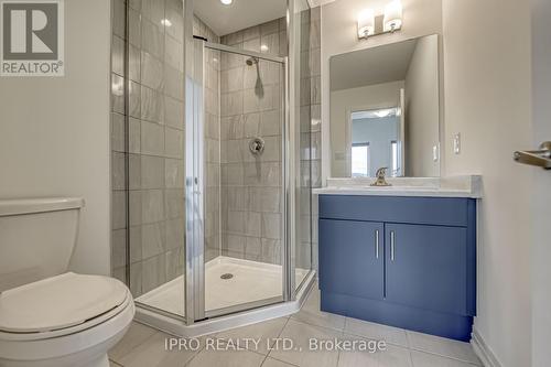 120 West Oak Trail, Barrie, ON - Indoor Photo Showing Bathroom