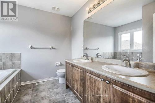 3362 Mikalda Road, Burlington, ON - Indoor Photo Showing Bathroom