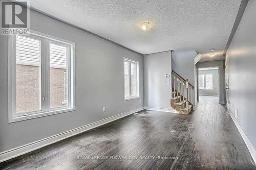 3362 Mikalda Road, Burlington, ON - Indoor Photo Showing Other Room