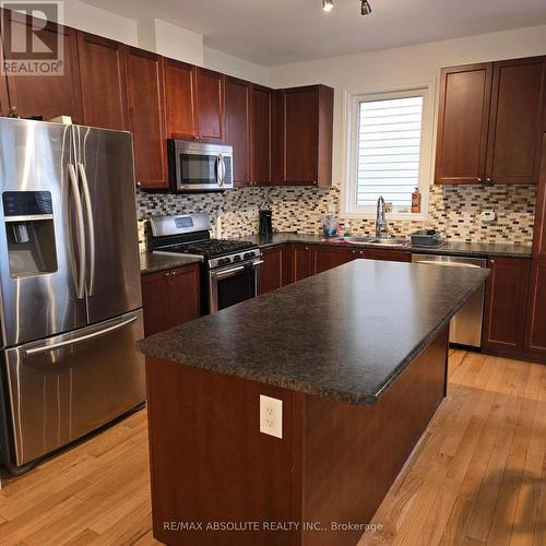 A - 3038 Freshwater Way W, Ottawa, ON - Indoor Photo Showing Kitchen