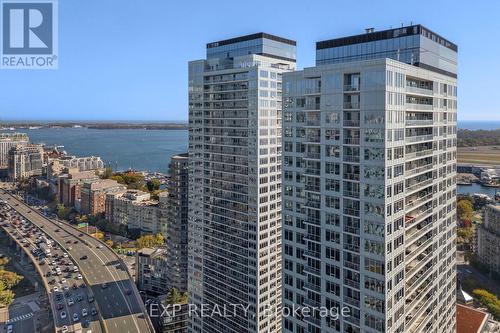 1115 - 19 Bathurst Street, Toronto, ON - Outdoor