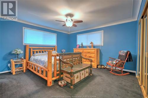 9630 Walker Road, Mcgregor, ON - Indoor Photo Showing Bedroom