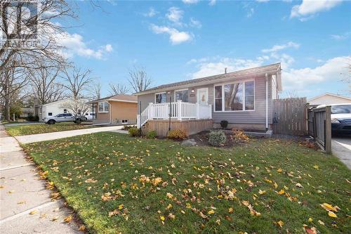 1069 Connaught Crescent, Sarnia, ON - Outdoor