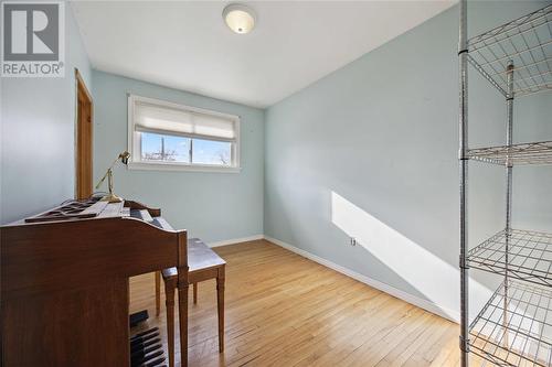 1069 Connaught Crescent, Sarnia, ON - Indoor Photo Showing Other Room