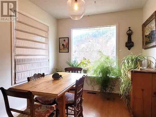 750 75Th Avenue, Grand Forks, BC - Indoor Photo Showing Dining Room