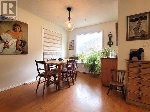 750 75Th Avenue, Grand Forks, BC - Indoor Photo Showing Dining Room