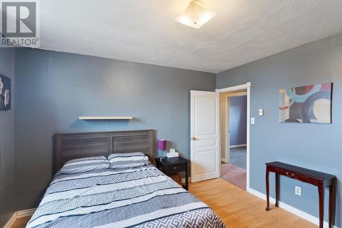 98 Glenview Terrace, St. John'S, NL - Indoor Photo Showing Bedroom