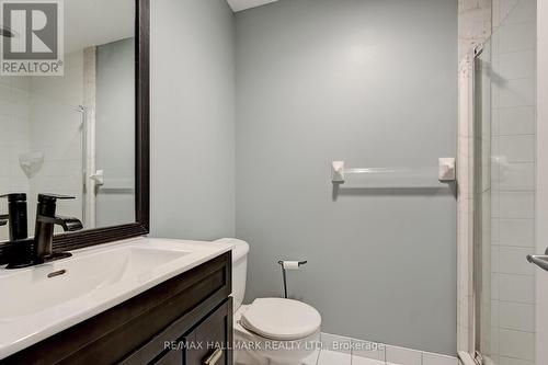 202 - 700 King Street W, Toronto, ON - Indoor Photo Showing Bathroom