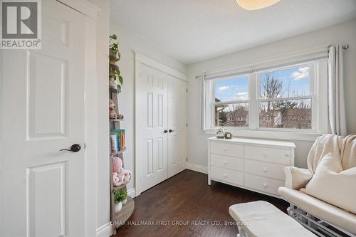 821 Red Maple Court, Whitby, ON - Indoor Photo Showing Bedroom