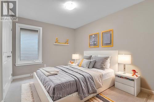 804 Sendero Way, Ottawa, ON - Indoor Photo Showing Bedroom