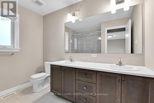 804 Sendero Way, Ottawa, ON - Indoor Photo Showing Bathroom