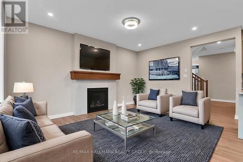 804 Sendero Way, Ottawa, ON - Indoor Photo Showing Living Room With Fireplace